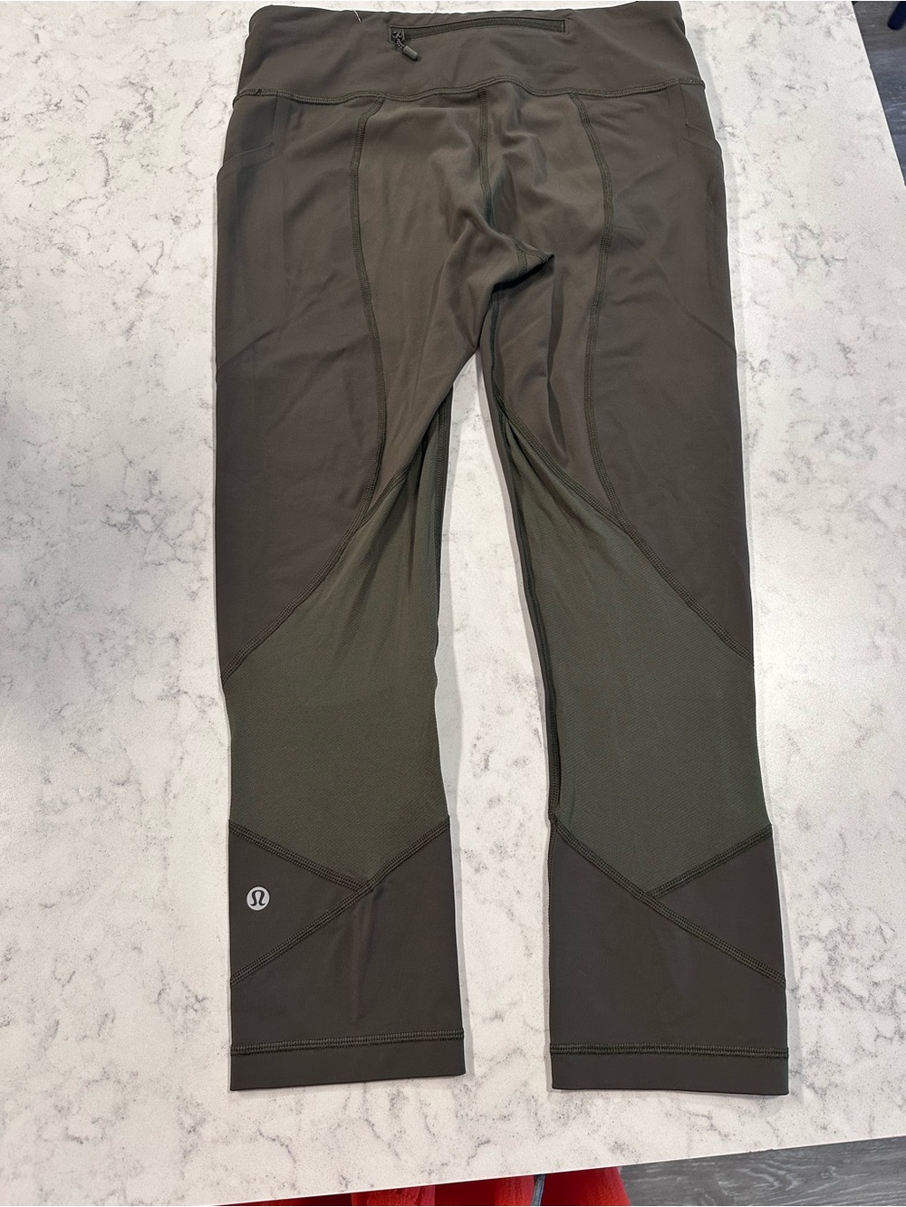 lululemon athletica Olive Green High-Rise Leggings - Picture 4 of 6